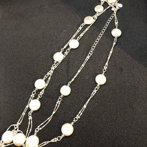 20” premiere design silver and pearl necklace.